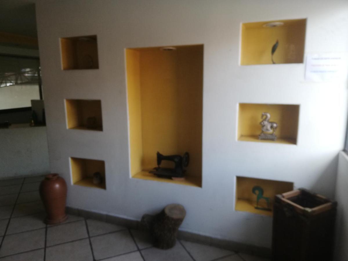 Hostal Avante Toluca Exterior foto